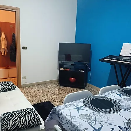 La Casa Sul Fiume * Pray